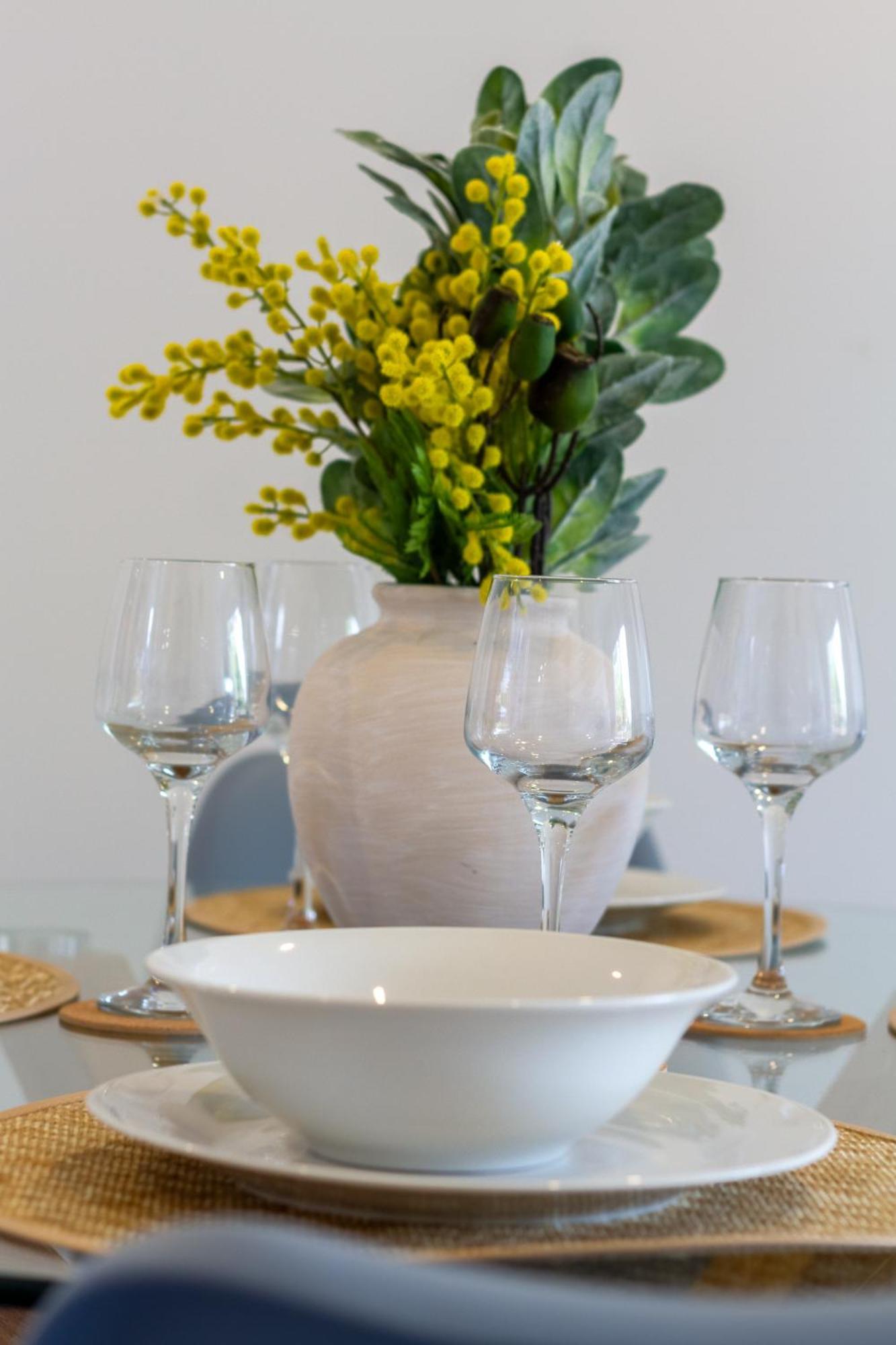 Conveniently Located 2Br Townhouse In West Akl Apartment Auckland Ngoại thất bức ảnh