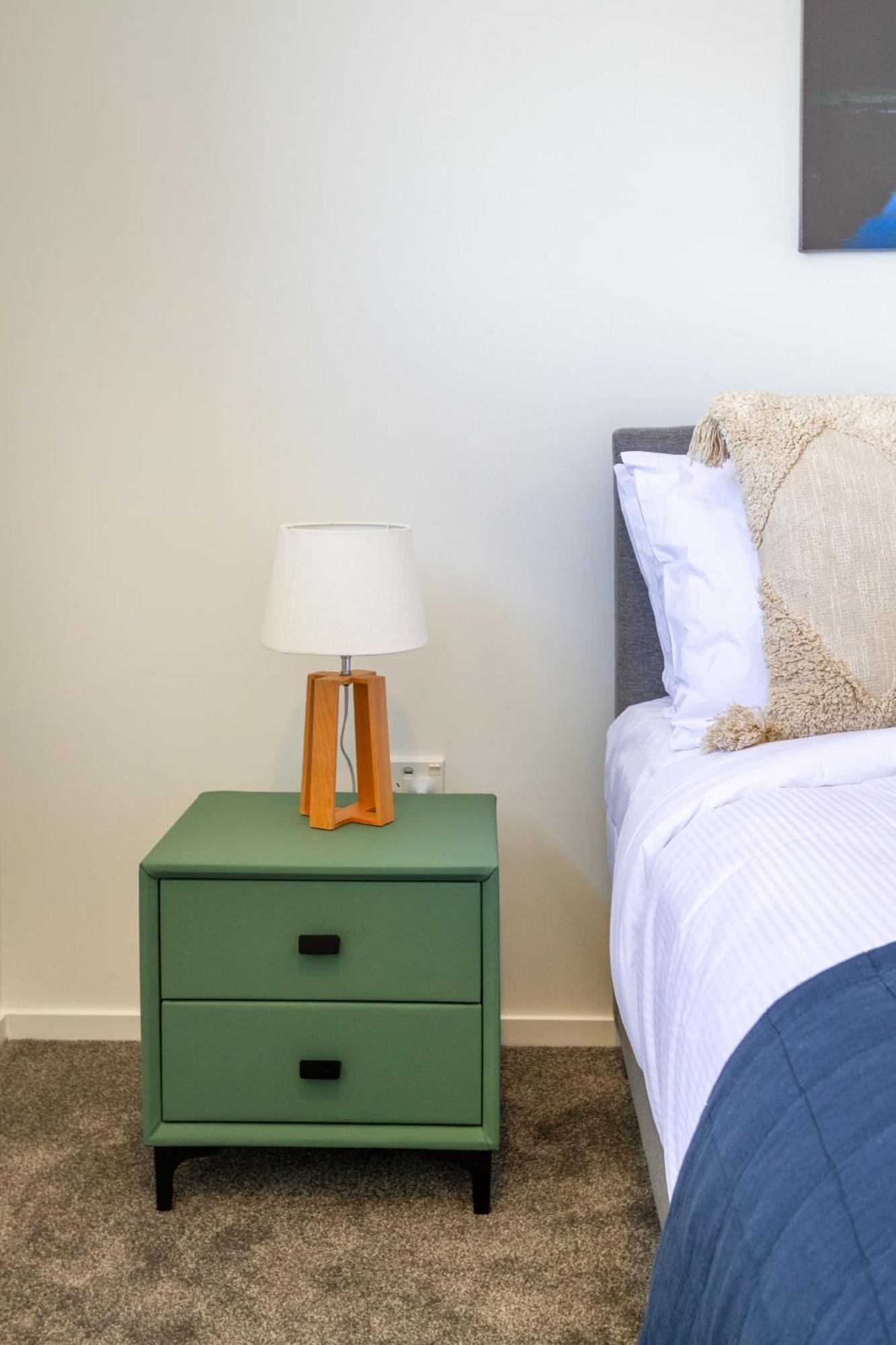 Conveniently Located 2Br Townhouse In West Akl Apartment Auckland Ngoại thất bức ảnh